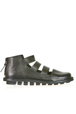 SKIP ankle boot, in soft cowhide and classic rounded rubber sole  - 383