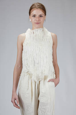 wide hip-length top in hand-made nuno-felt in hemp fabric, beech wood and silk  - 379