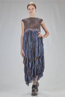 long and wide dress in merino wool, beech, and silk nuno-felt  - 379