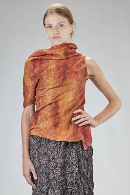 asymmetrical rectangle sweater in merino wool and silk nuno-felt  - 379