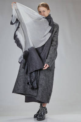 long and wide scarf, in lightweight gauze with faded inserts of nuno-felt merino wool and silk  - 379
