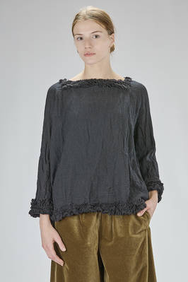 hip-length shirt, soft line, in washed wool gauze  - 195