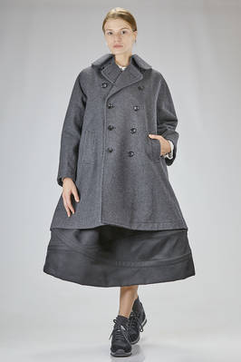 wide below-the-knee coat in heavy melange wool and nylon cloth  - 157