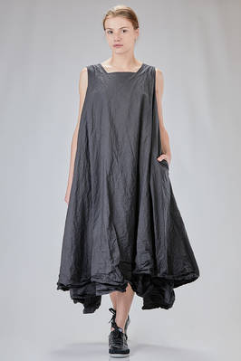long and wide dress in light and doubled cotton canva  - 380