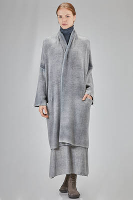 long and wide cardigan in shaded extra-fine merinos wool, polyamide, cashmere and elastan knit  - 405
