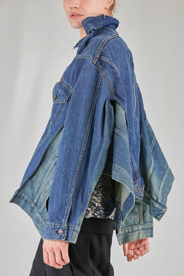 caban 'sculpture' a cappa bidimensionale, in denim indigo di cotone stonewash - JUNYA WATANABE 