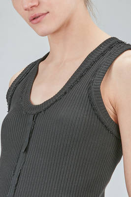 hip-lenght tank top, lean, in vertical ribbed heavy cotton knit - MARC LE BIHAN 