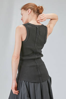 hip-lenght tank top, lean, in vertical ribbed heavy cotton knit - MARC LE BIHAN 
