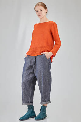 hip-lenght top, wide, in light washed linen crêpe - MANUELLE GUIBAL 