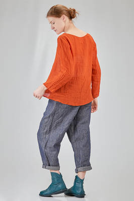 hip-lenght top, wide, in light washed linen crêpe - MANUELLE GUIBAL 