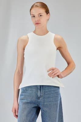 hip-lenght tank top, lean, in ribbed cotton and spandex jersey  - 397