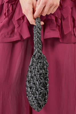 big basket bag in leather-effect with macramé knot in polyurethane - COMME des GARÇONS - COMME des GARÇONS 