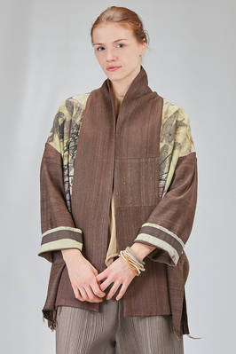 below the hip kimono style jacket crafted in wool bourette and viscose patchwork, parts in cotton  - 412