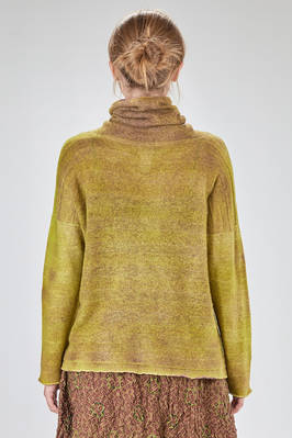 maglia al fianco, morbida e lievemente svasata, in garza di cachemire tutta sfumata - F-CASHMERE by FISSORE 
