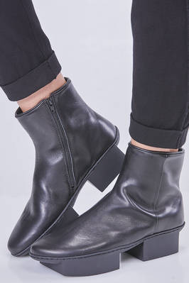 PIN boots in smooth calf leather and Japanese sole in rubber  - 51
