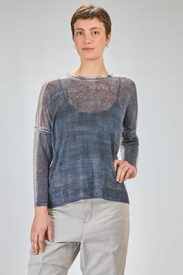 hip length knit, soft, in gauzed blended linen and polyamide knit  - 360