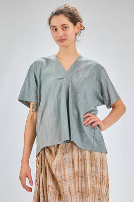 oversize t-shirt, hip length, of overdyed cotton jersey, parts of silk and cupro  - 396