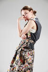 classic waistcoat with shoulder badge in stretch cotton etamine with floral printing on square - VIVIENNE WESTWOOD - Red 