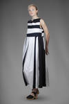 long and wide dress with linen and cotton inlays with two-tone alternating stripes - DANIELA GREGIS 