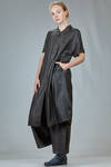 long and wide waistcoat in antibacterial silk worked in clay - ISAE 