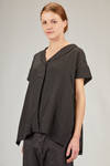 camicia al fianco, ampia, in seersucker lucido di viscosa e lino - FORME D' EXPRESSION 