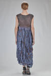 long and wide dress in merino wool, beech, and silk nuno-felt - AGOSTINA ZWILLING 