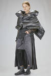 'sculpture' down-filled synthetic leather cape - JUNYA WATANABE 