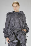 impermeabile 'sculpture' sotto al ginocchio, ampio, in tela tecnica di nylon e parti in maglia di lana - JUNYA WATANABE 