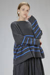 wide hip-length sweater in incredibly soft cashmere and silk stockinette knit - LUSSI 