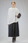 long and wide sweater in bicolored cashmere and silk bouclé knit - LUSSI 