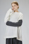 long and wide sweater in bicolored cashmere and silk bouclé knit - LUSSI 