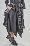 below-the-knee wide 'sculpture' skirt, in two-tone acrylic, wool, mohair, and nylon fabric - NOIR KEI NINOMIYA 