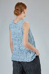 sleeveless top in soft web polyester froissé - SHU MORIYAMA 