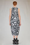 'sculpture' dress, longuette, in polyester plissé with tattoo print - MELITTA BAUMEISTER 