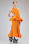 long and lean 'sculpture' top in cotton, polyamide and polyurethane bubbles jersey - MELITTA BAUMEISTER 