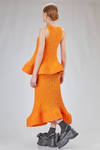 long and lean 'sculpture' top in cotton, polyamide and polyurethane bubbles jersey - MELITTA BAUMEISTER 