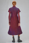 longuette 'sculpture' dress in polyester pleats hand dyed with iridescent effect - MELITTA BAUMEISTER 