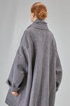 oversize coat in linen, wool, silk and polyamide melange felt cloth - RUNDHOLZ DIP 