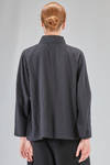 hip-lenght shirt, wide, in cotton chevron - SOH 