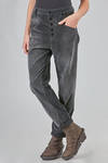 pantalone ergonomico in velluto liscio di cotone, modal e elastan con sfumatura degradé - HIGH 