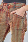 pantalone a jeans 'cinque' tasche, asciutto, in denim 'fioccato' di cotone, viscosa e elastan - HIGH 