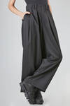 pantalone ampio in gabardine di lana vergine e elastan - CINI 