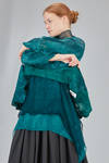 maglia lunga e ampia in seta cruda francese e in nuno-feltro fatto e tinto a mano di lana merino extra fine e seta toussah - AGOSTINA ZWILLING 