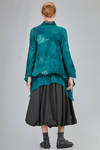 maglia lunga e ampia in seta cruda francese e in nuno-feltro fatto e tinto a mano di lana merino extra fine e seta toussah - AGOSTINA ZWILLING 