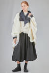 long and wide jacket in hand made and hand dyed nuno-felt in wool and silk - AGOSTINA ZWILLING 