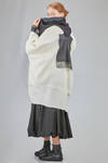 long and wide jacket in hand made and hand dyed nuno-felt in wool and silk - AGOSTINA ZWILLING 