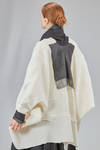 long and wide jacket in hand made and hand dyed nuno-felt in wool and silk - AGOSTINA ZWILLING 
