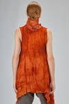 long and wide sweater, in hand made and hand dyed nuno-felt in extra-fine merinos wool and silk - AGOSTINA ZWILLING 