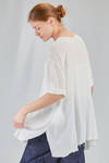 camicia lunga e ampia, in garza leggera e goffrata di viscosa e cotone - ATELIER SUPPAN 