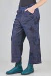 pantalone alla caviglia, ampio, in denim di cotone e lino sovratinto - ATELIER SUPPAN 